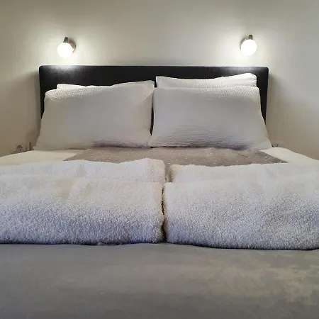 S&m Apartmanhotel *